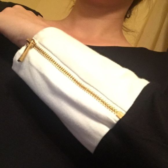 Top - Picture 6 of 7